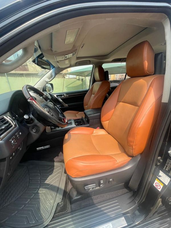 Thumbnail 2 of 2018 Lexus GX